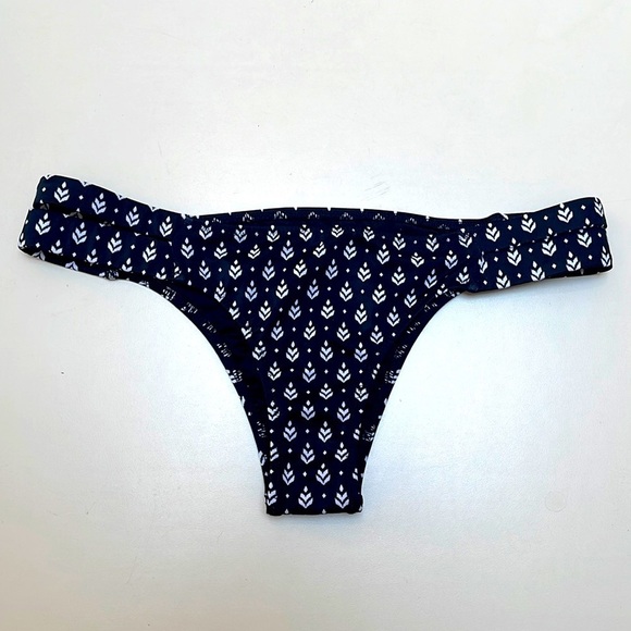 ❤️ 🆕 SHADE SHORE Fancy Bikini Bottom Size S - Picture 2 of 4
